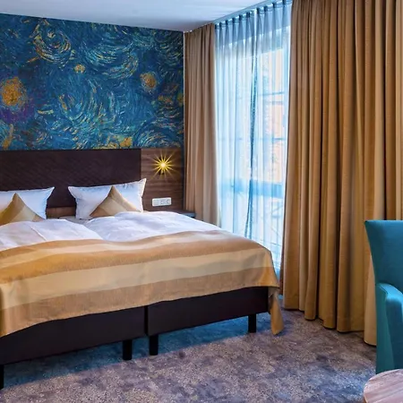 Hotell Trip 4*